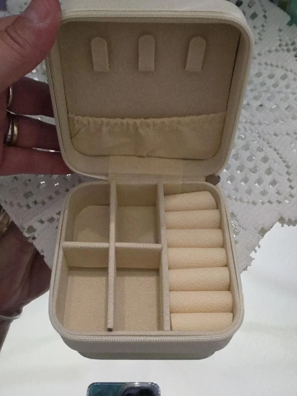 Western Vibes Women's Cream Cosmetic Bag